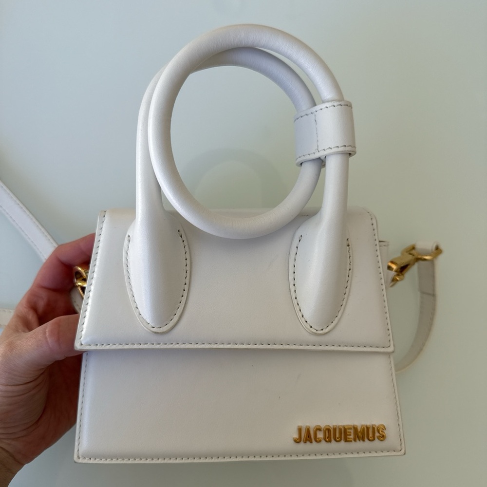 Jacquemus Le Grand Chiquito white bag